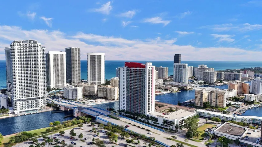 Intercoastal and Ocean Views