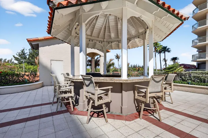 GRILL AREA