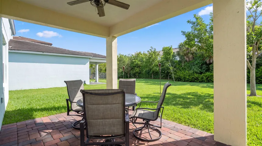 32-16425 Sandy Shore Dr