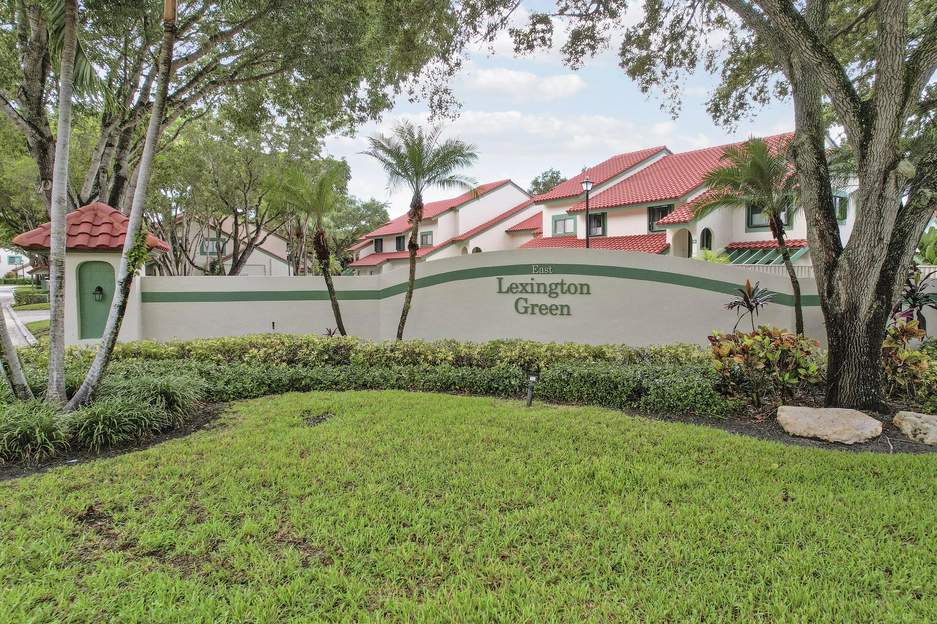 Lexington Green Community
