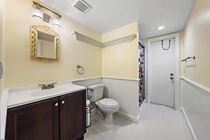 5896 Golden Eagle Cir-3