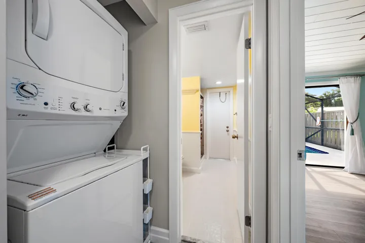 5896 Golden Eagle Cir-4