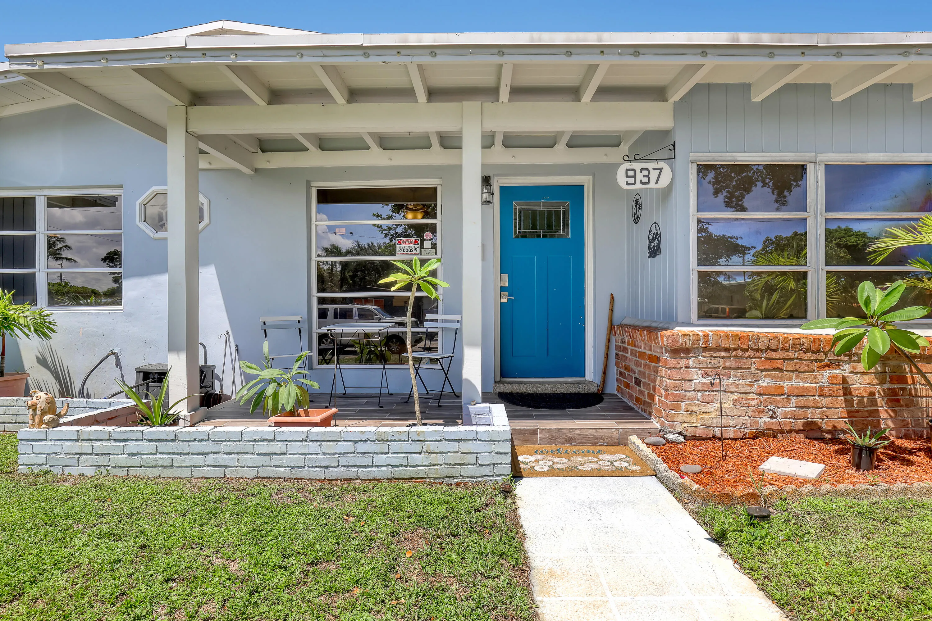 937 W Duval (4)