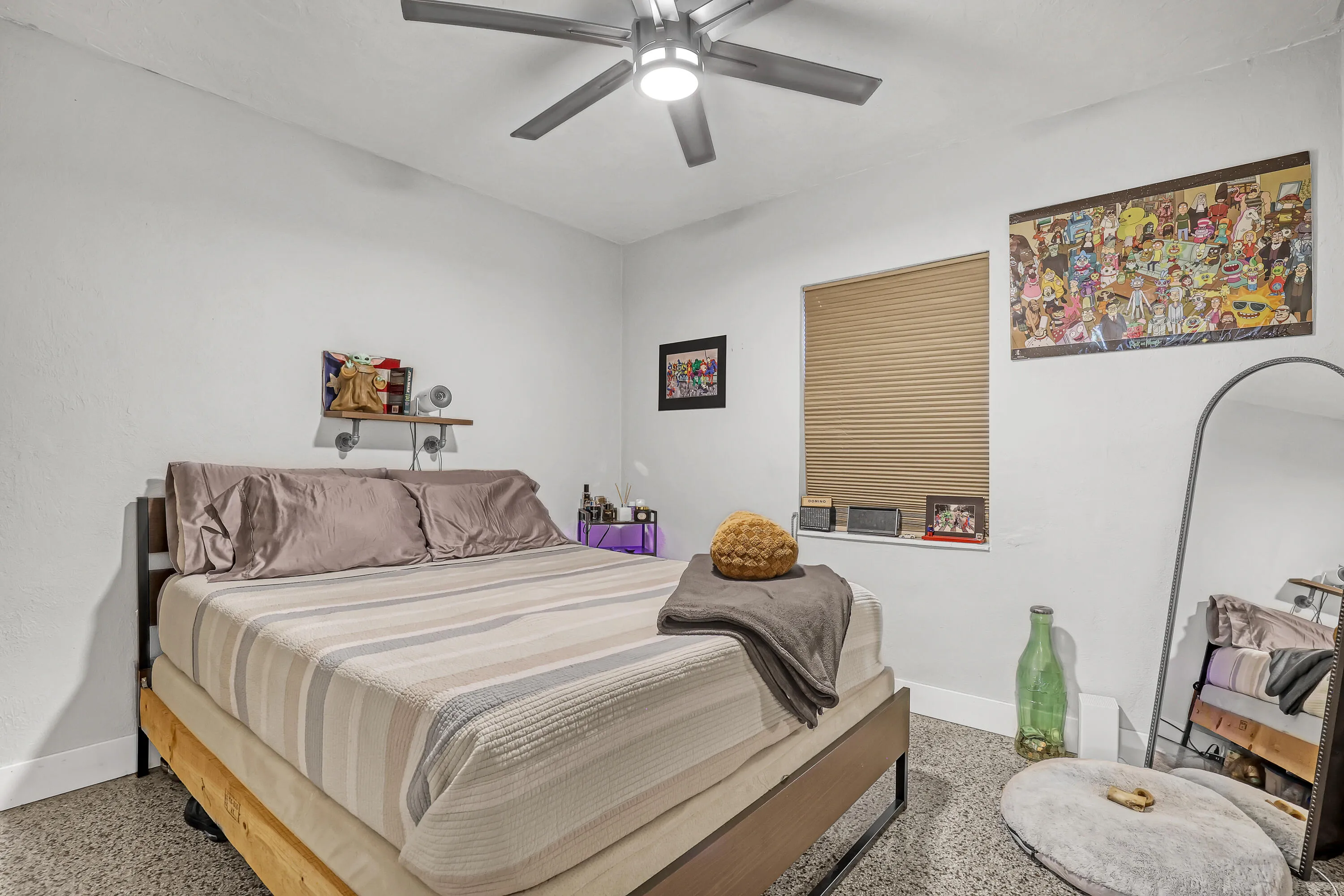 937 W Duval (20)