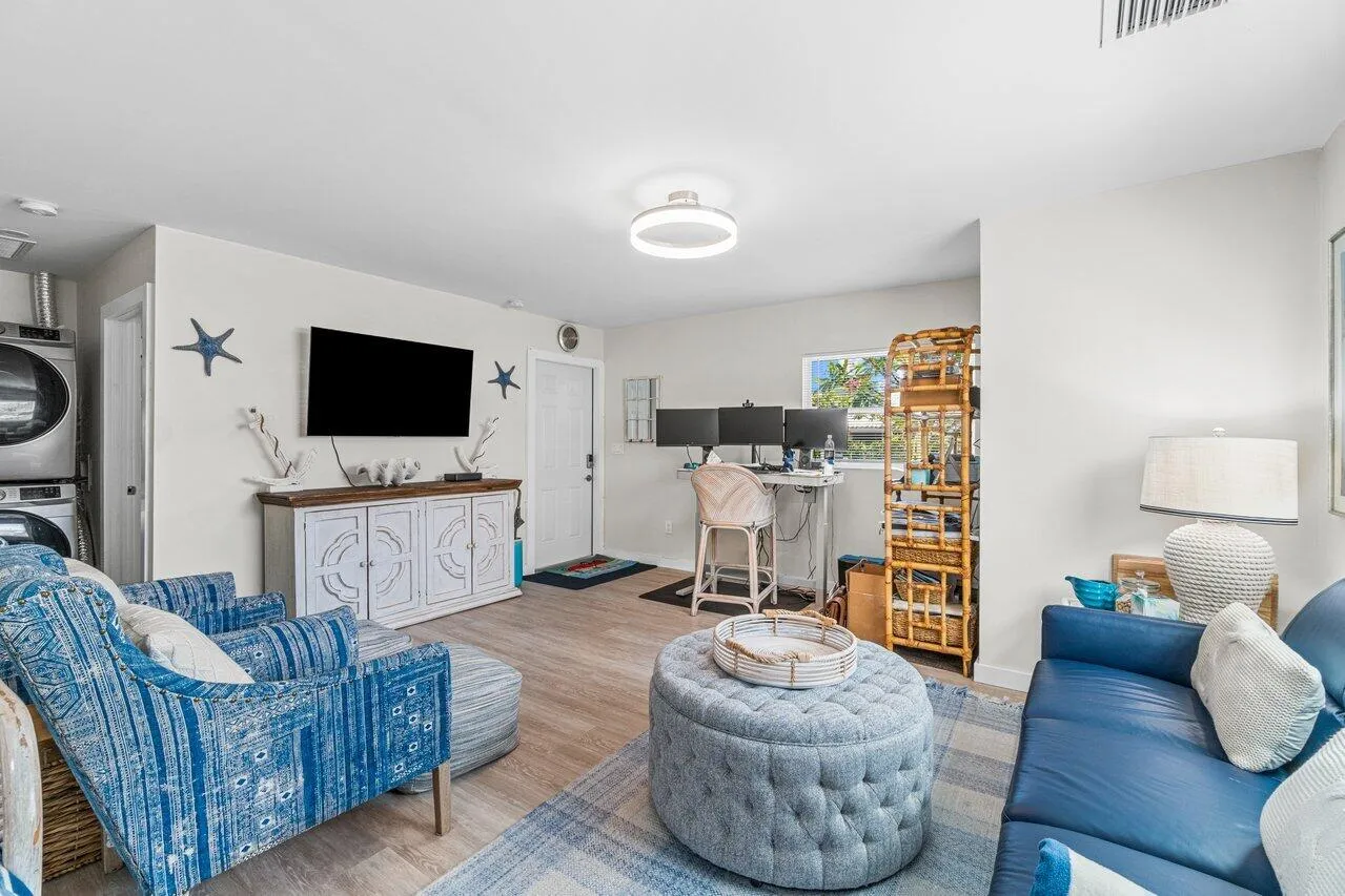 008-124MayfieldRoad-Lantana-FL-33462-SMA