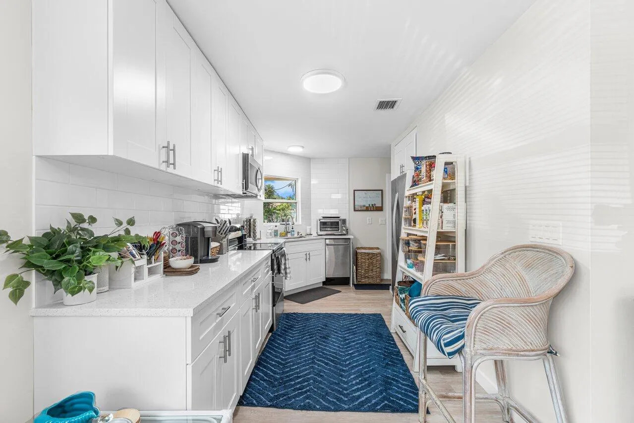 010-124MayfieldRoad-Lantana-FL-33462-SMA