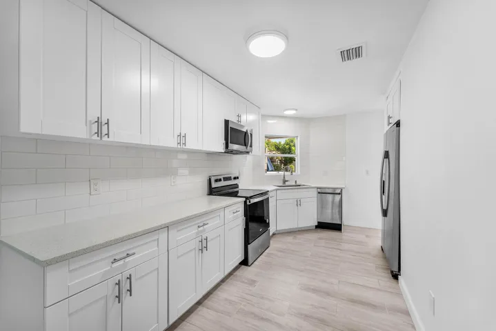 009-124MayfieldRoad-Lantana-FL-33462-SMA