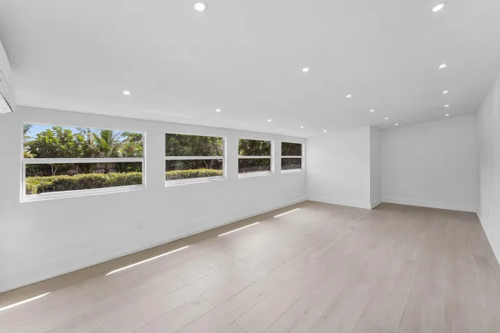 011-124MayfieldRoad-Lantana-FL-33462-SMA