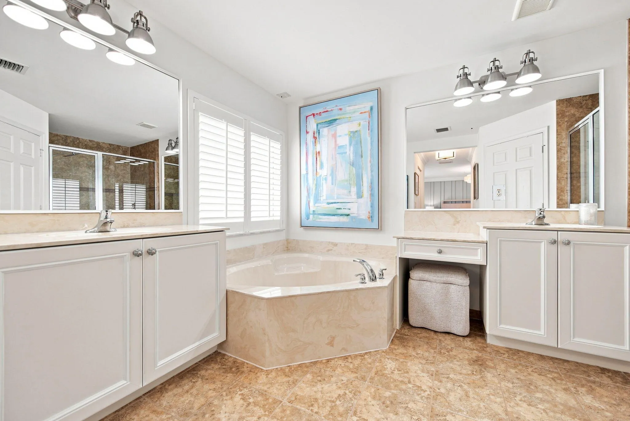 21-web-or-mls-7830-jewelwood-dr