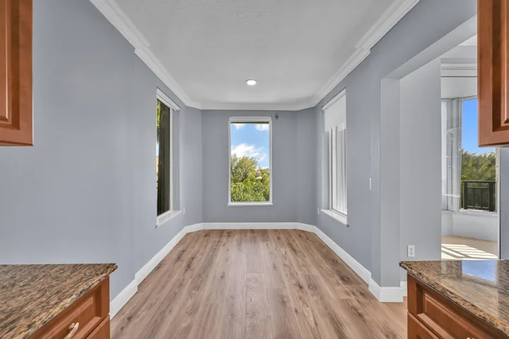 2880 NE 14th Street Causeway Unit 413 00