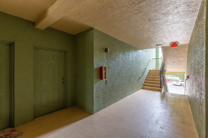 Second Floor Enrty