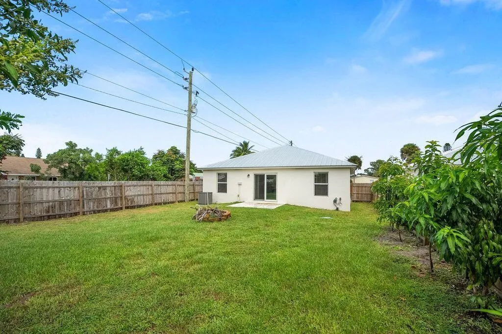 Property photo 23