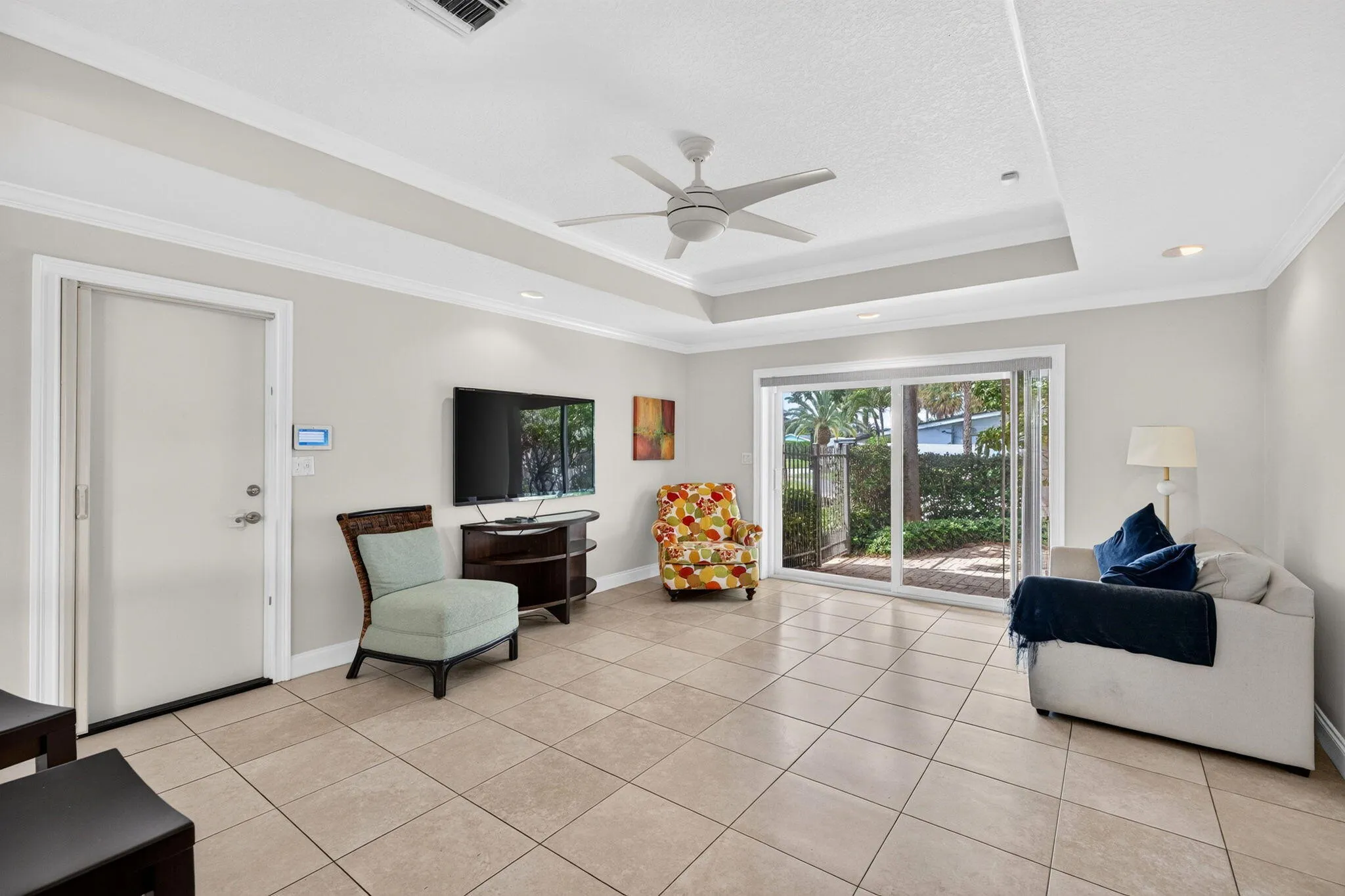 16-web-or-mls-699A8581