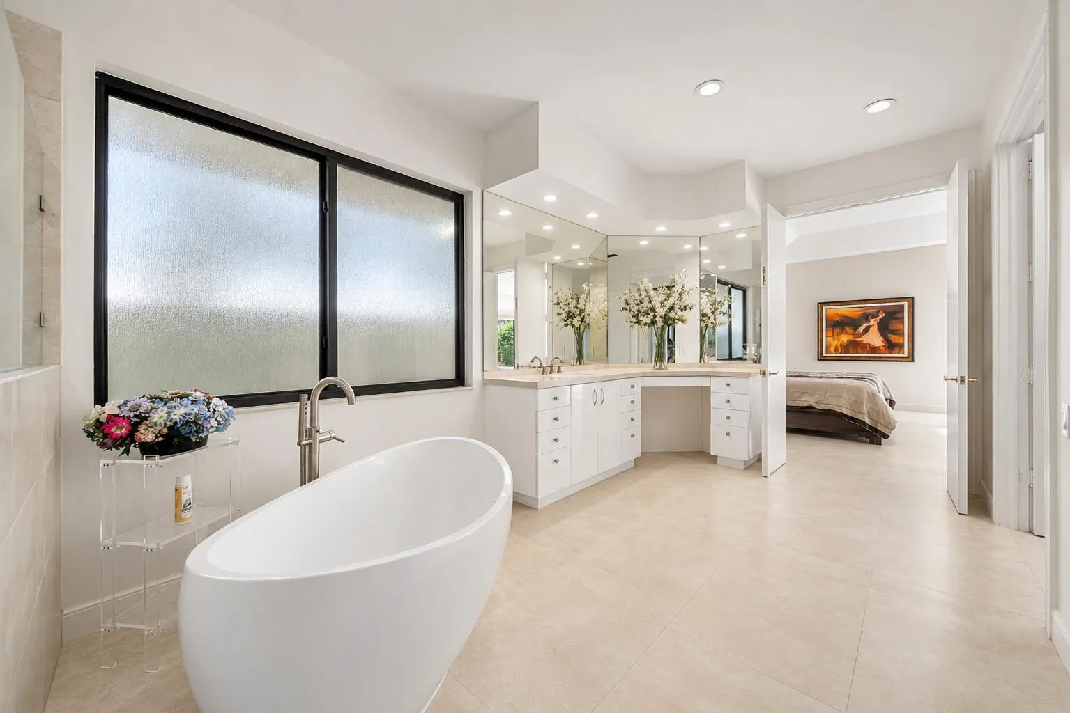 Primary bath