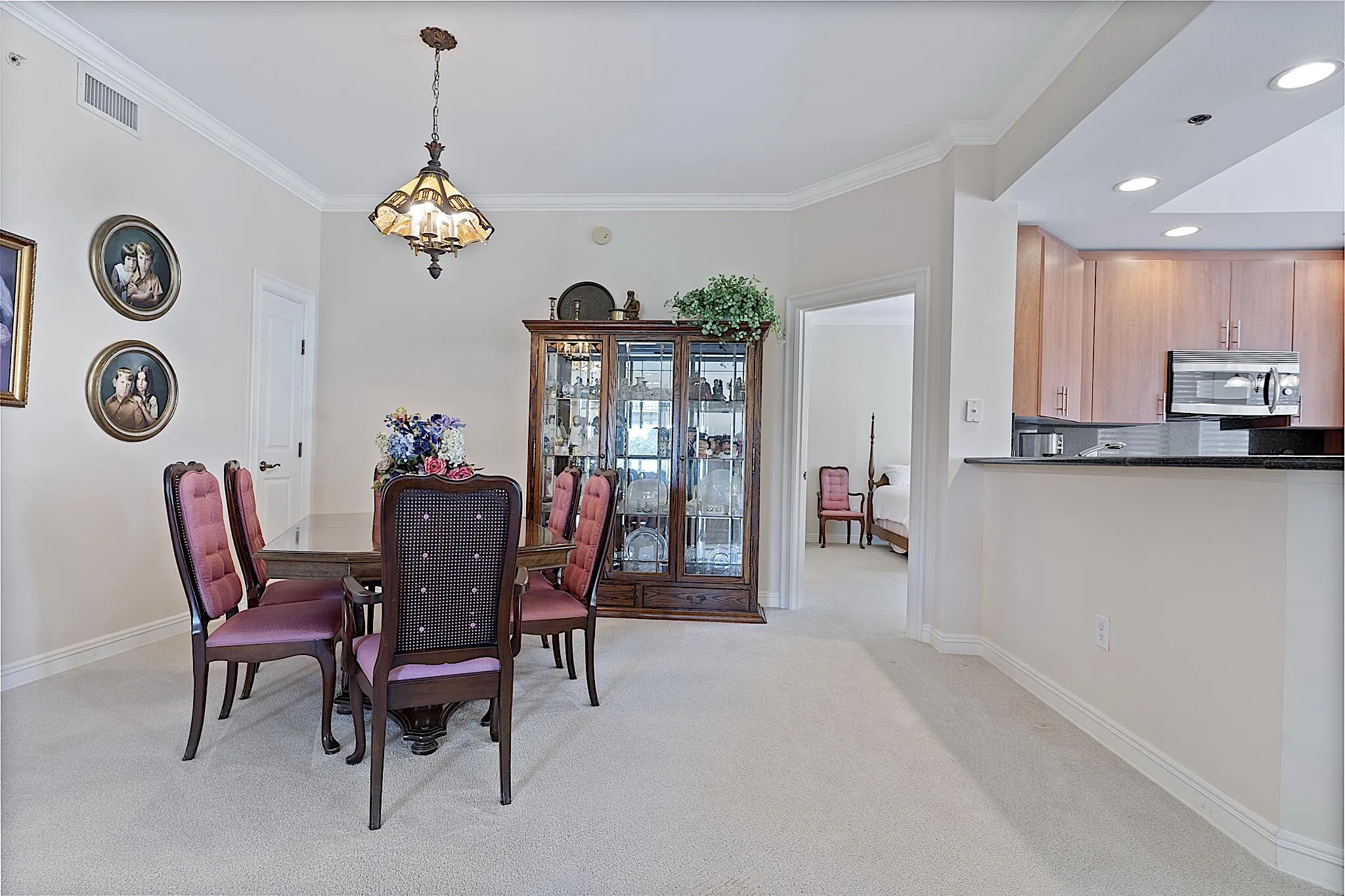16100 Emerald Estates dr - 537