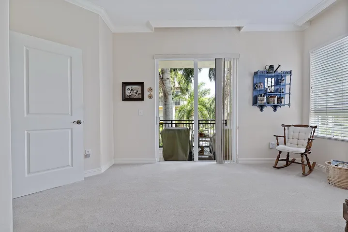 16100 Emerald Estates dr - 555