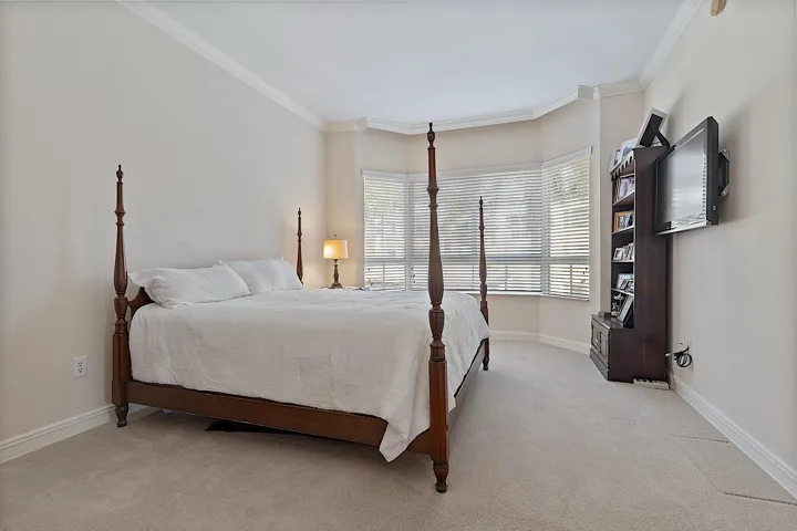 16100 Emerald Estates dr - 546