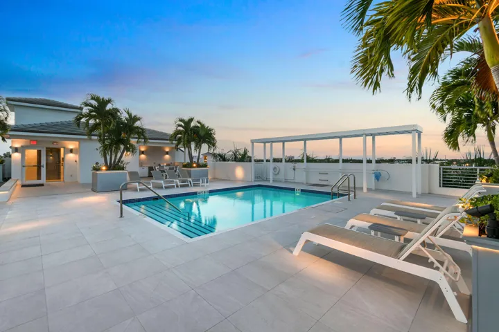 Rooftop Pool