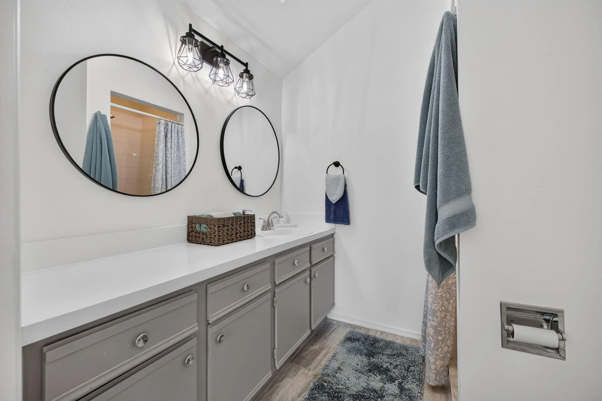 Property photo 31