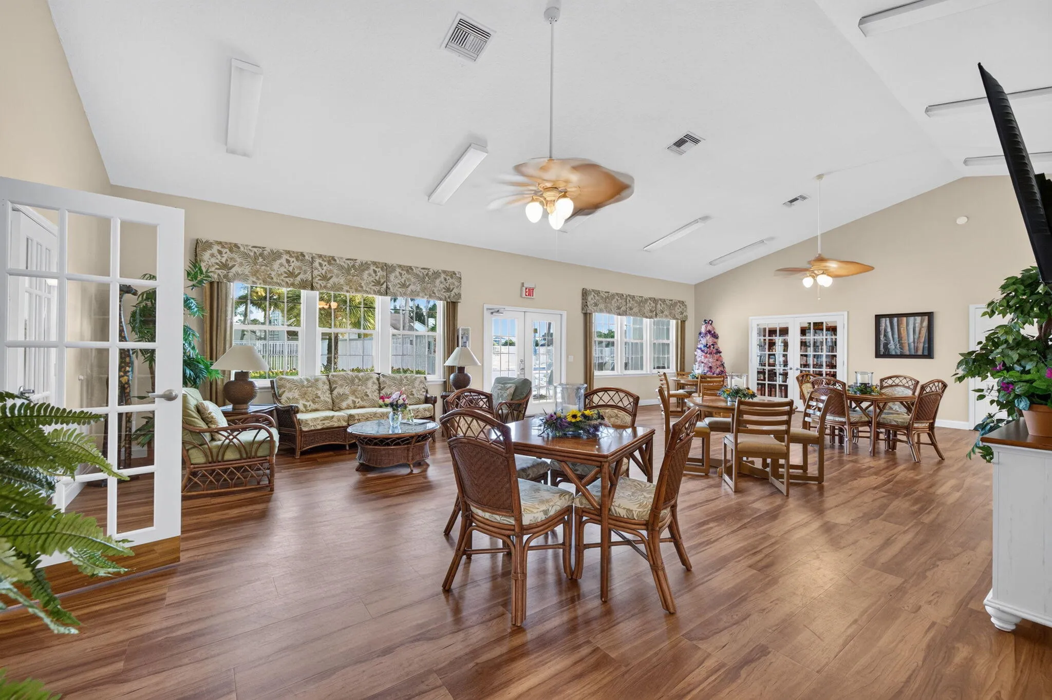 Property photo 36