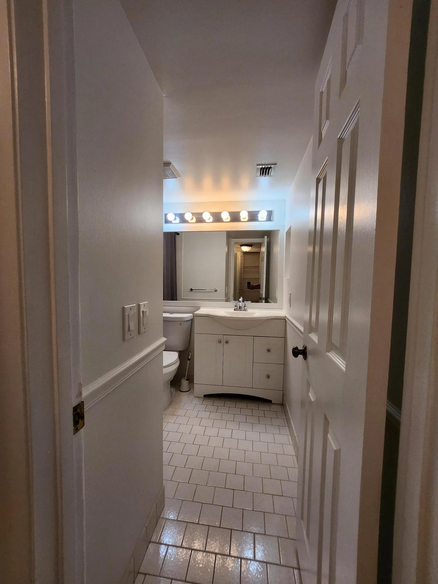 guess bathroom