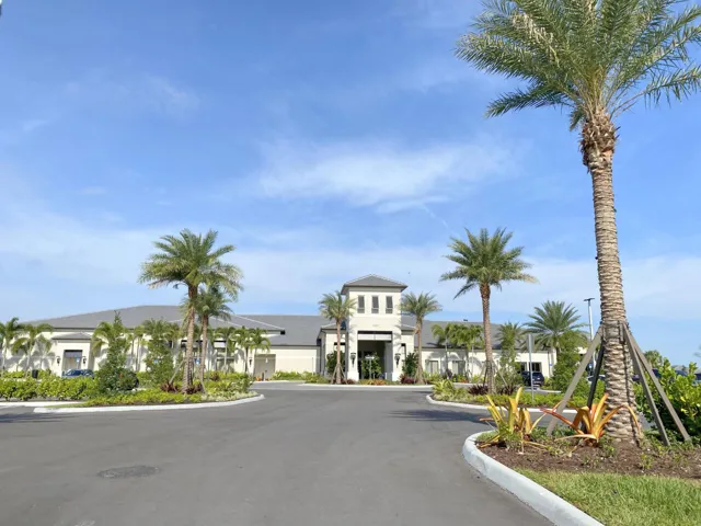 VALENCIA CAY CLUBHOUSE