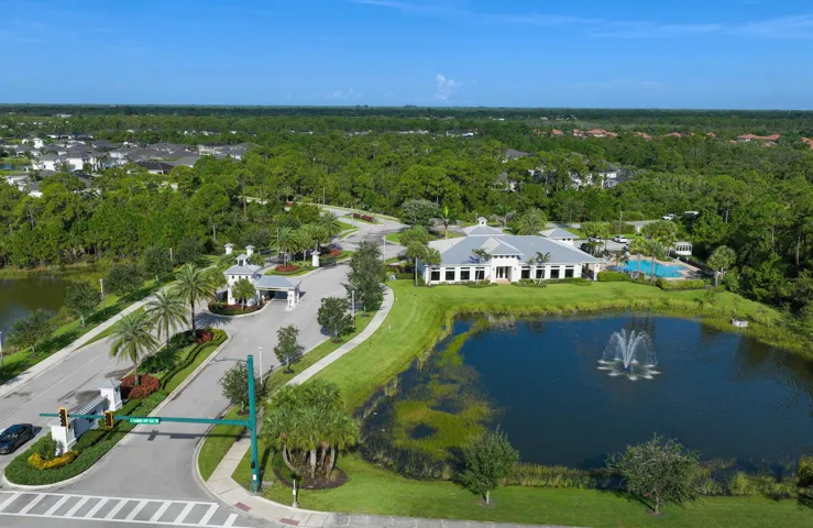 Banyan Bay Aerial Entrance a AAP 2026