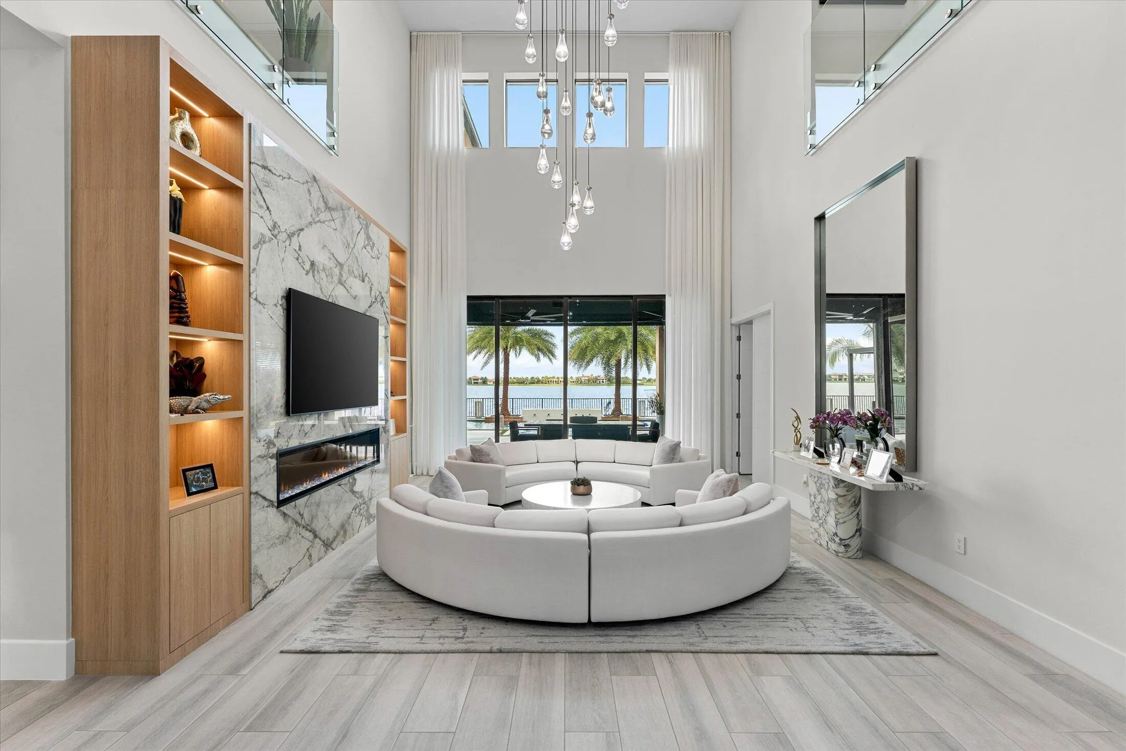 015-8590 W Parkland Bay Trail, Parkland-