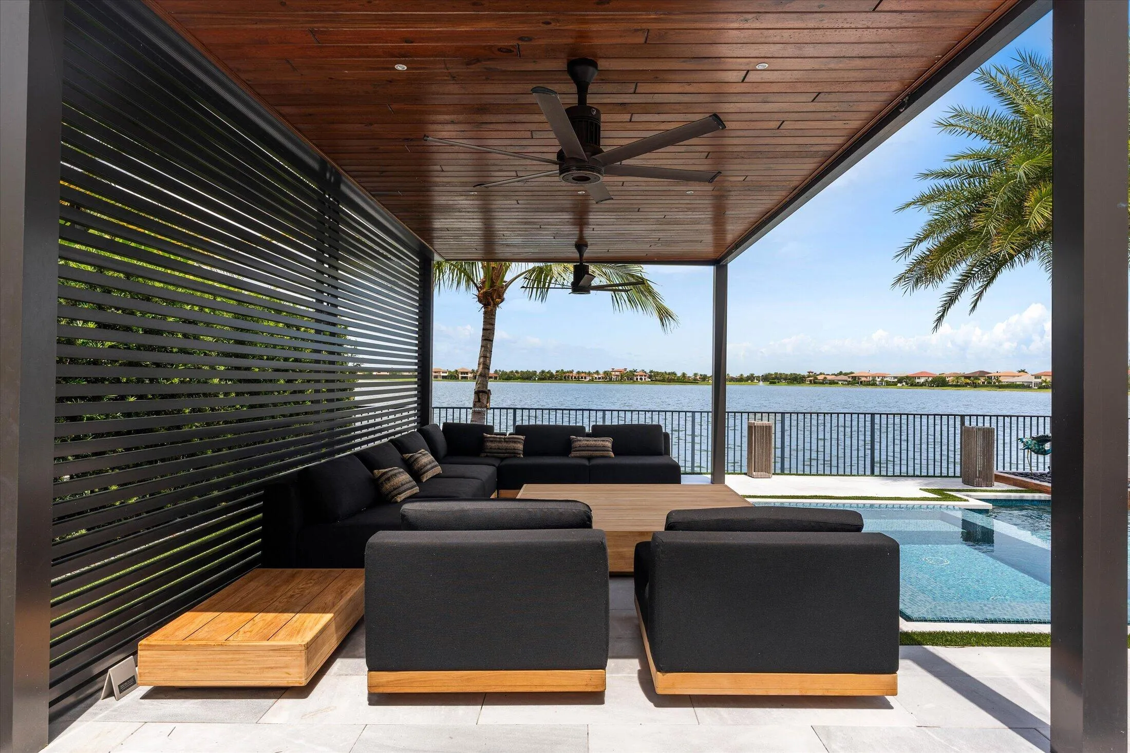 039-8590 W Parkland Bay Trail, Parkland-