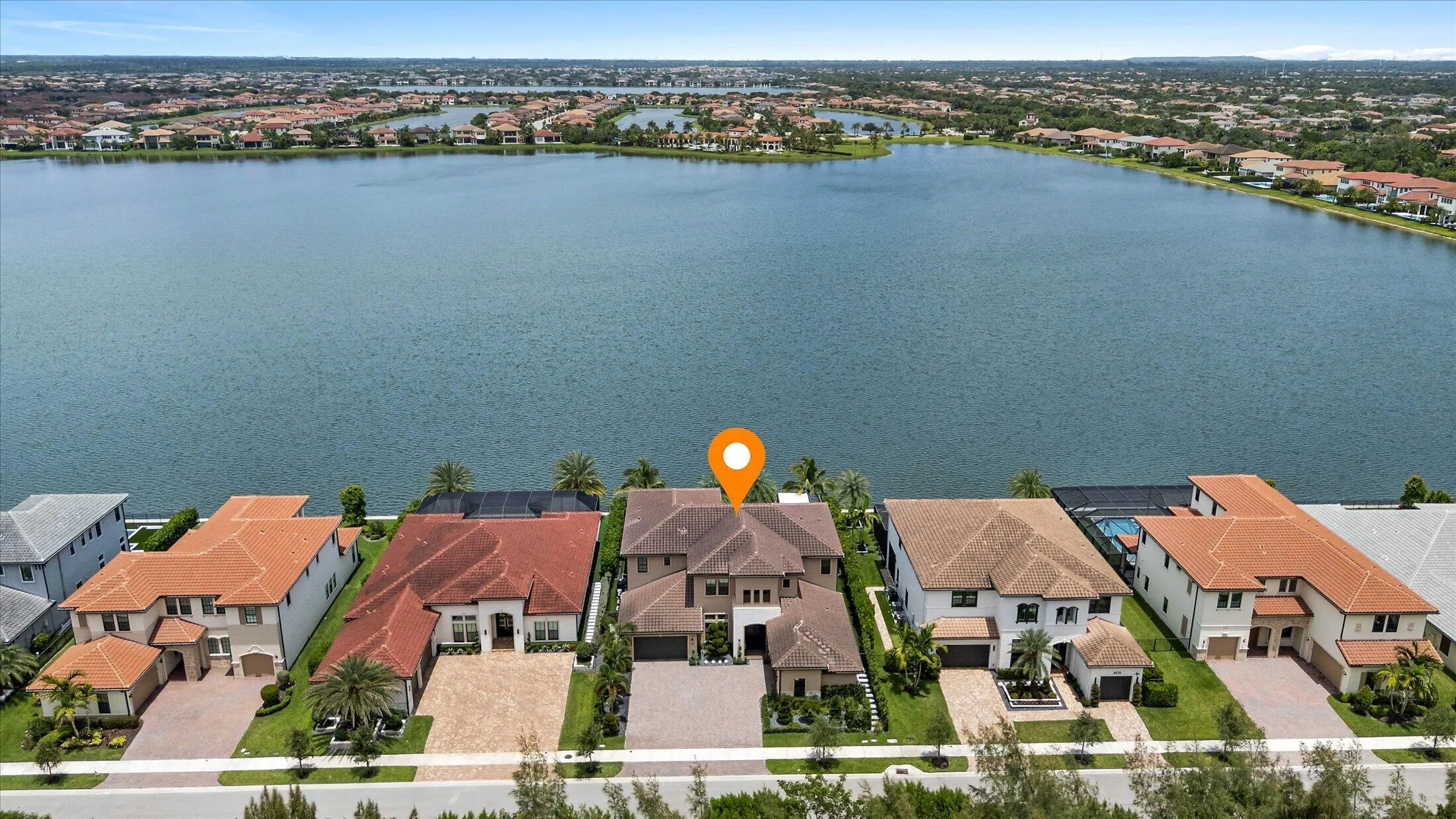 080-8590 W Parkland Bay Trail, Parkland-
