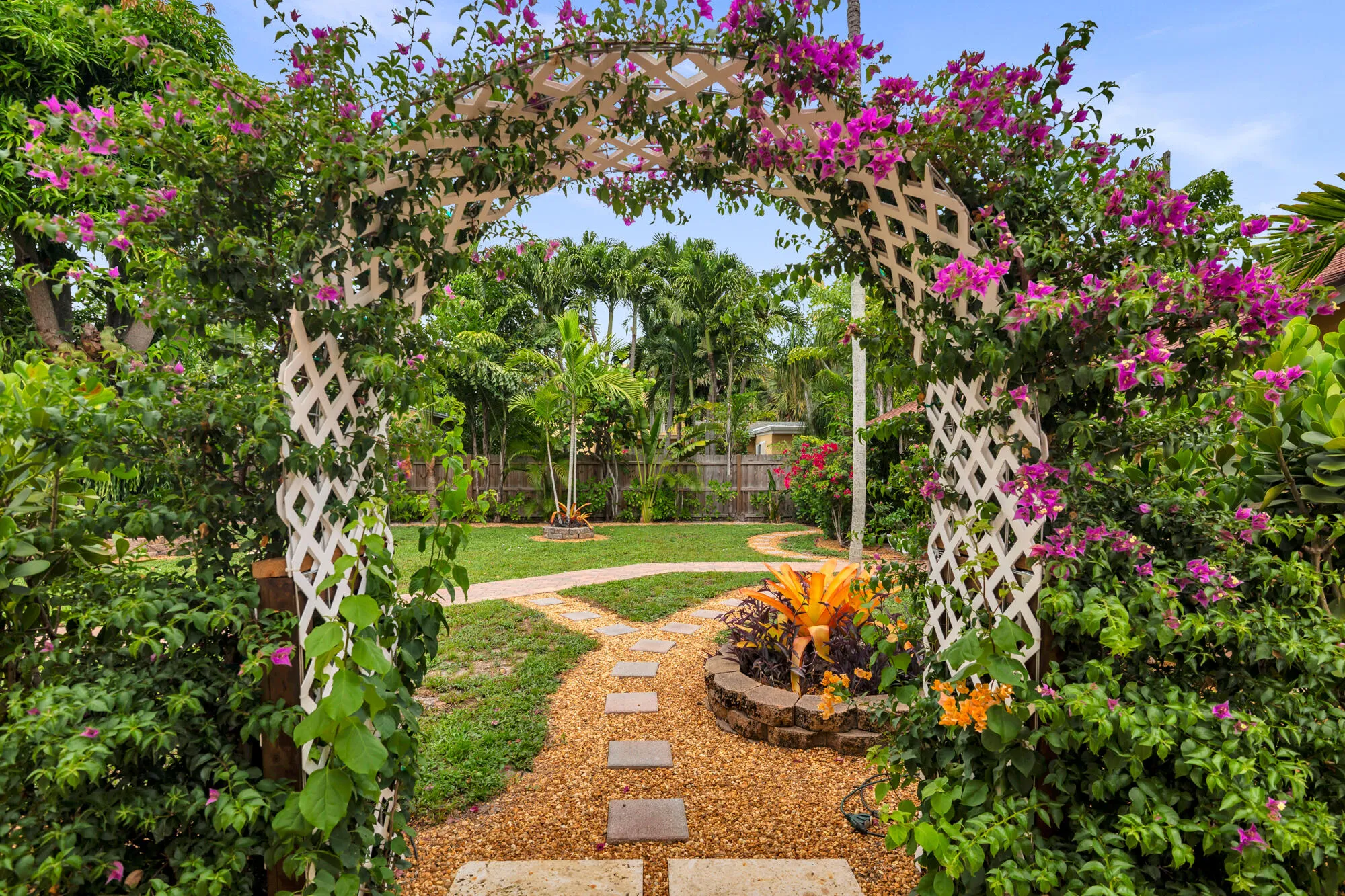Trellis Entry to Guest Property