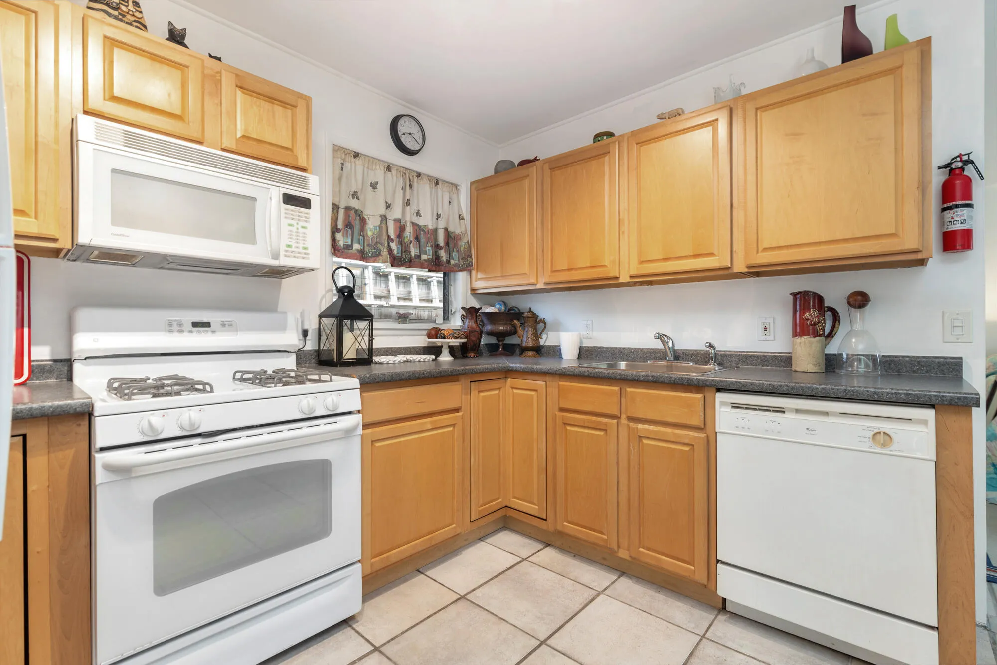 Property photo 36