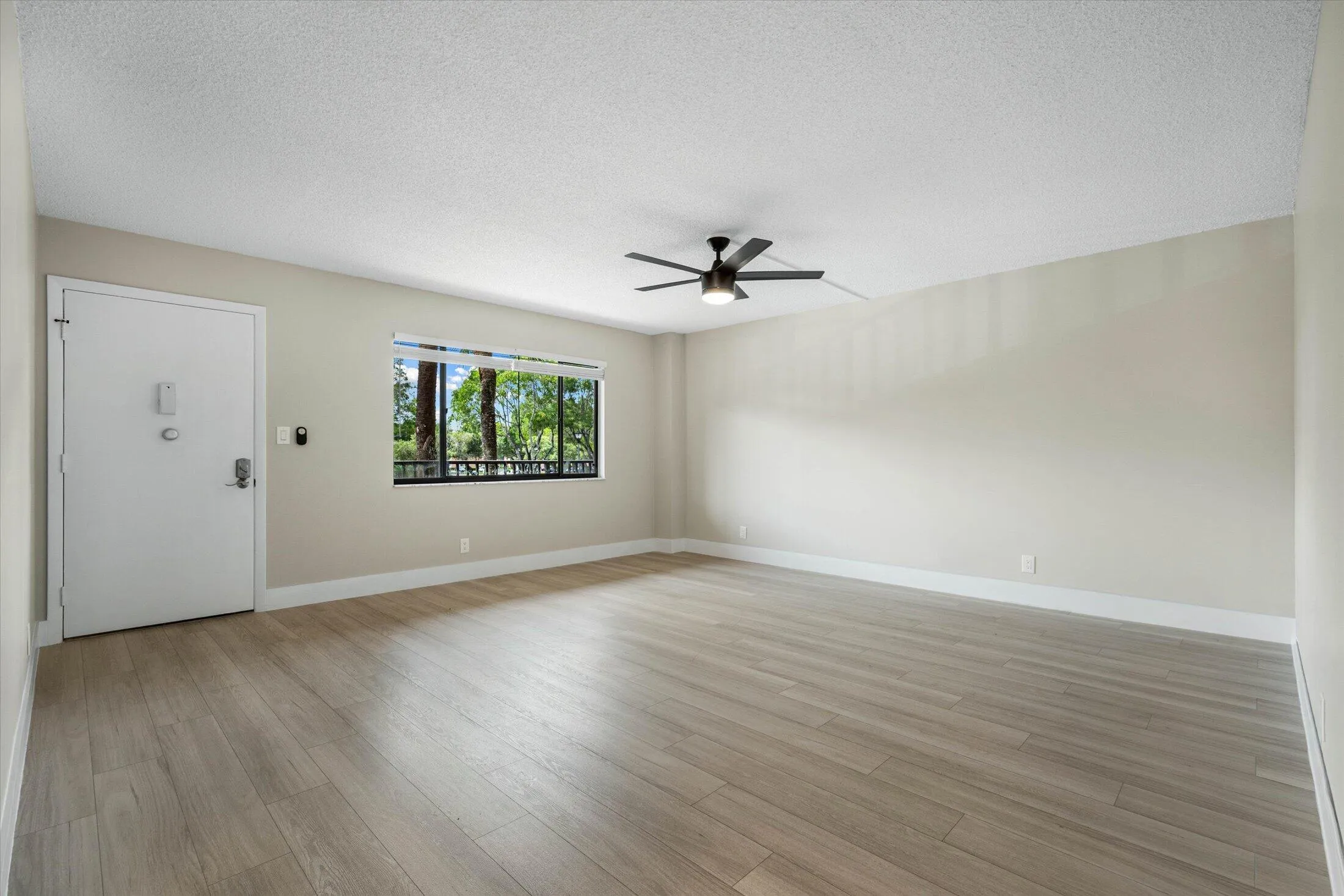 01-7428 Ashmont Cir, Tamarac-2