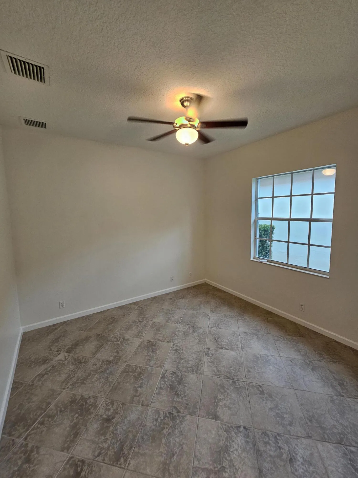 3RD BEDROO