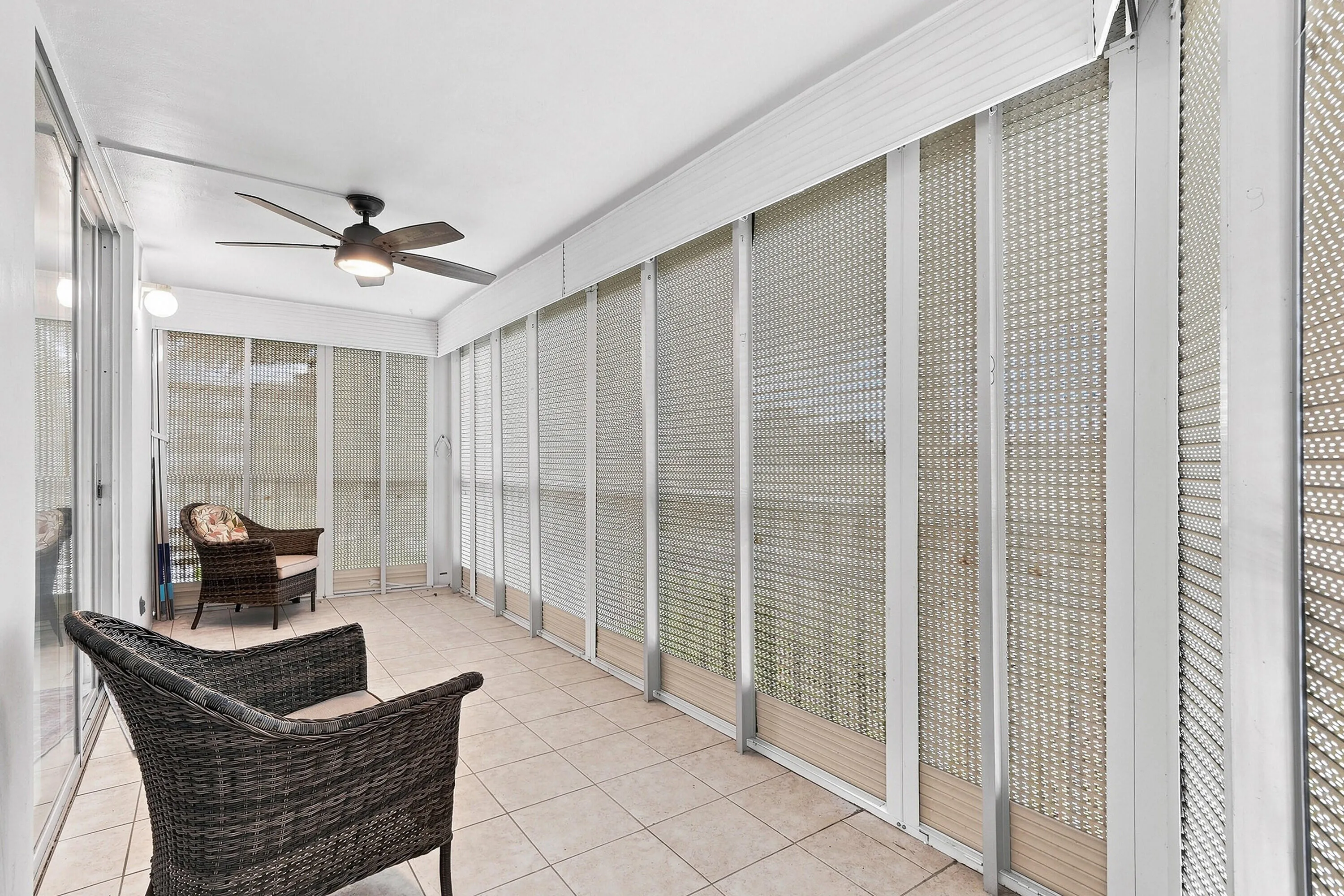 31_sun room