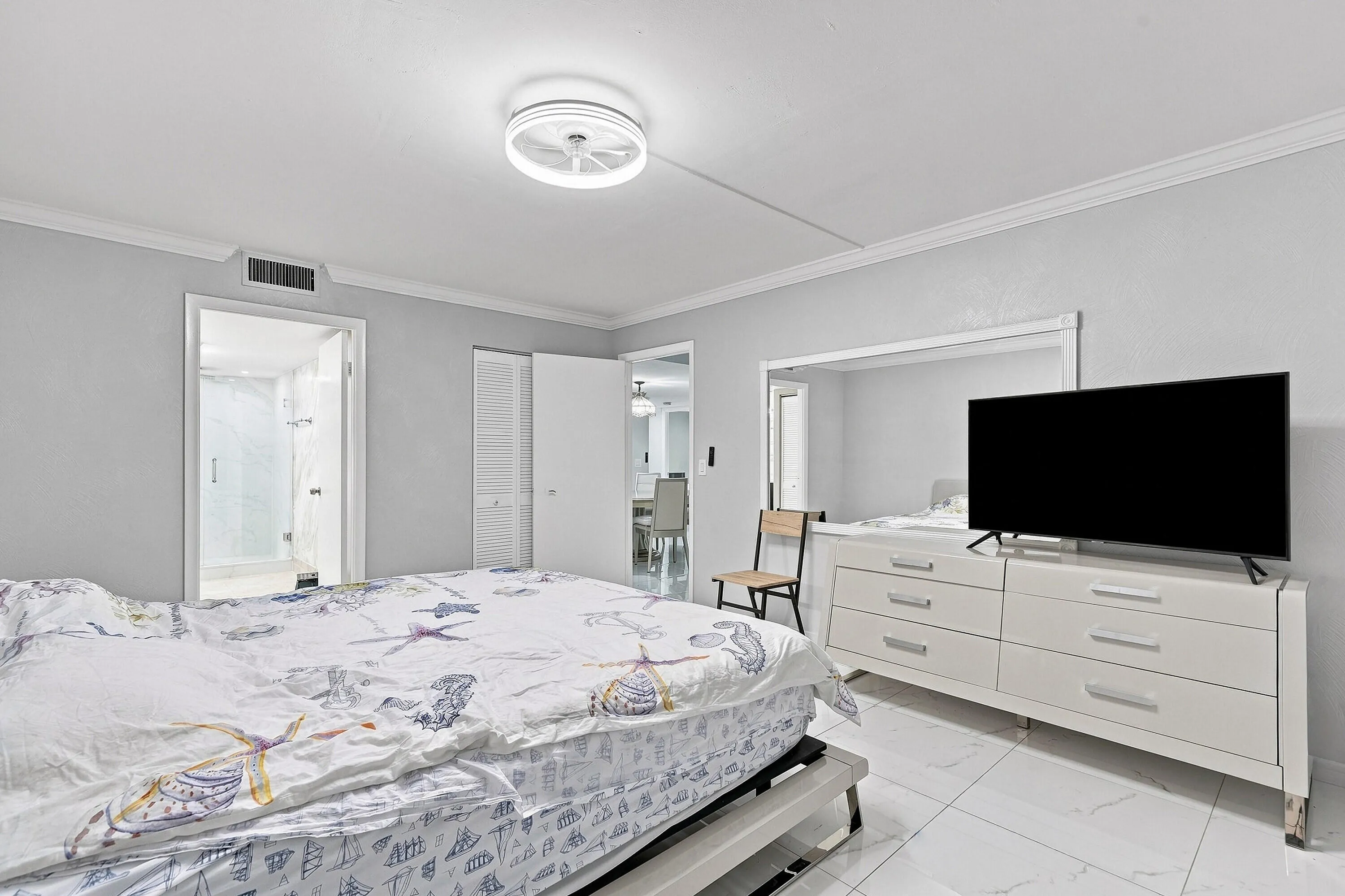 26_primary bedroom