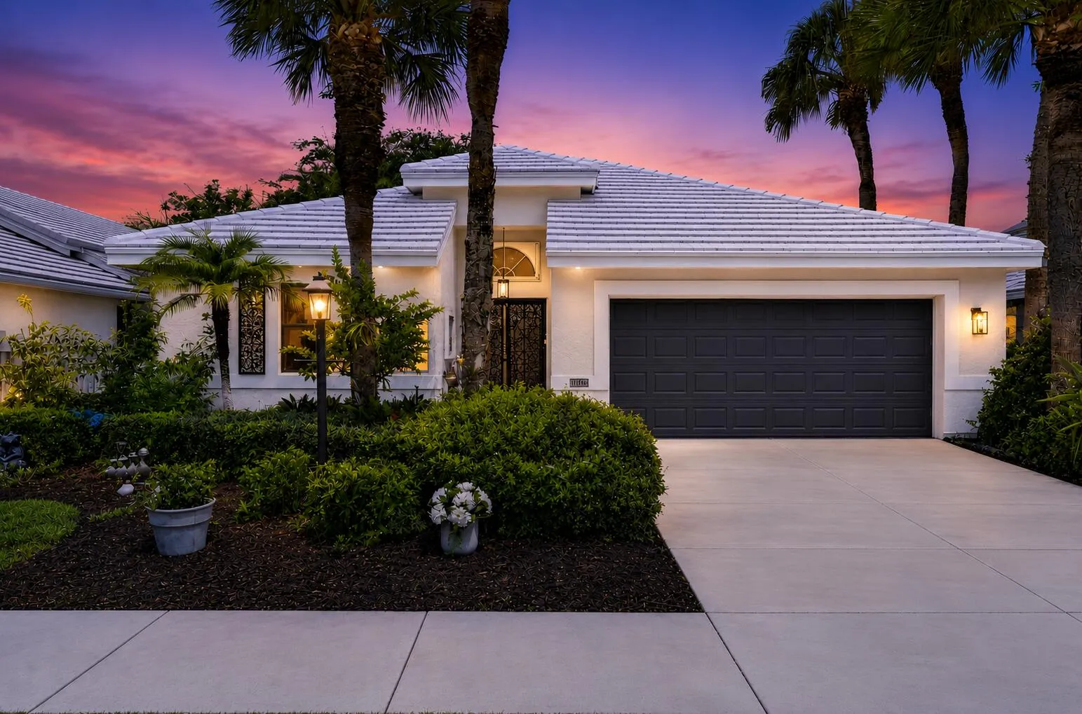 Twilight Ext. Front