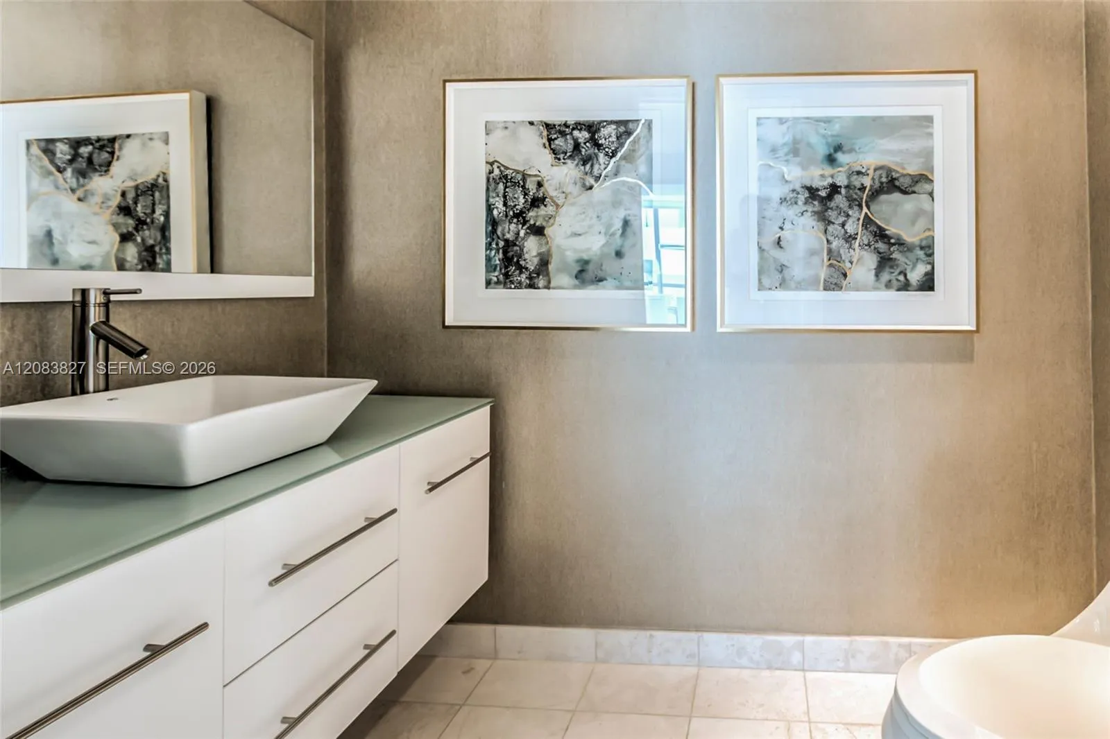 Powder Room