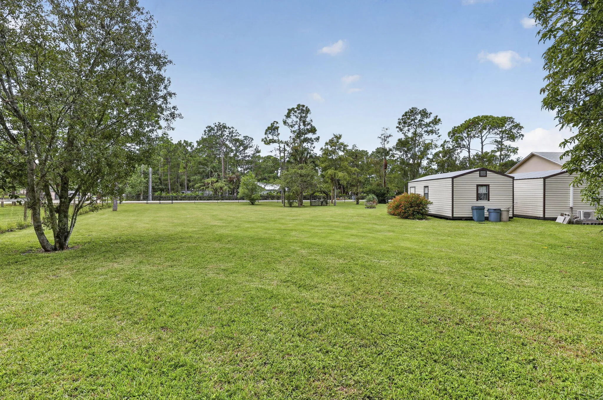 Huge Fenced Yard