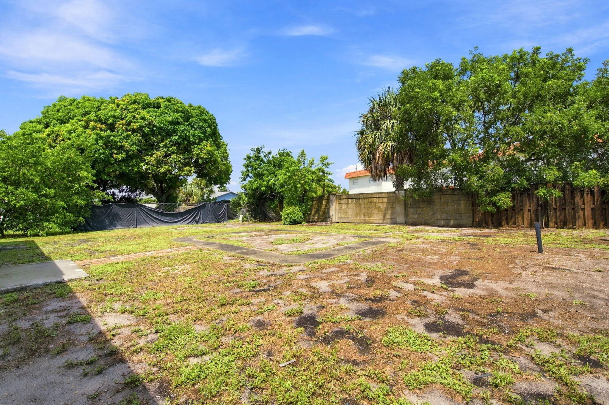 23-web-or-mls-399-sw-14th-st
