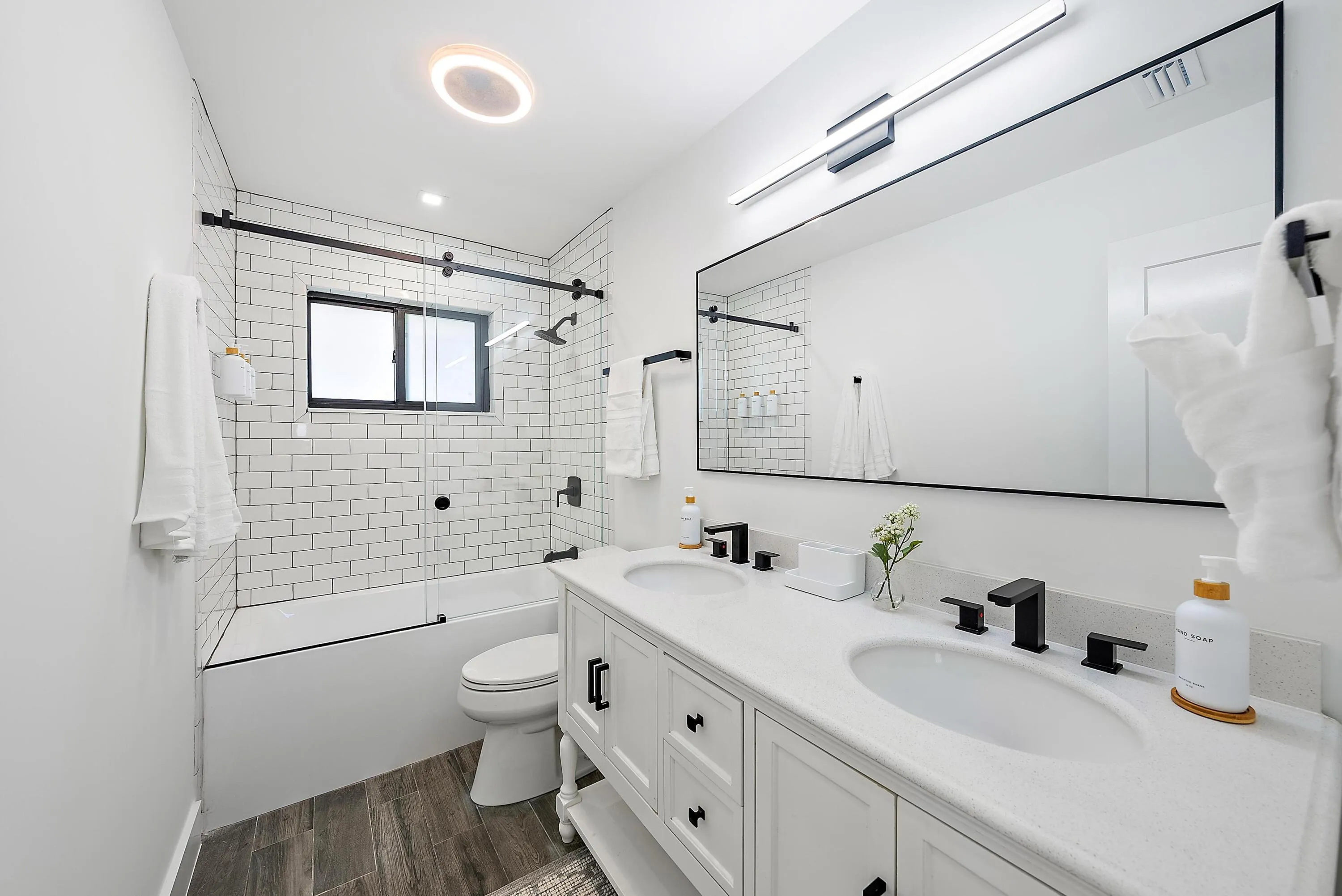 415 Pittsburgh Dr-8