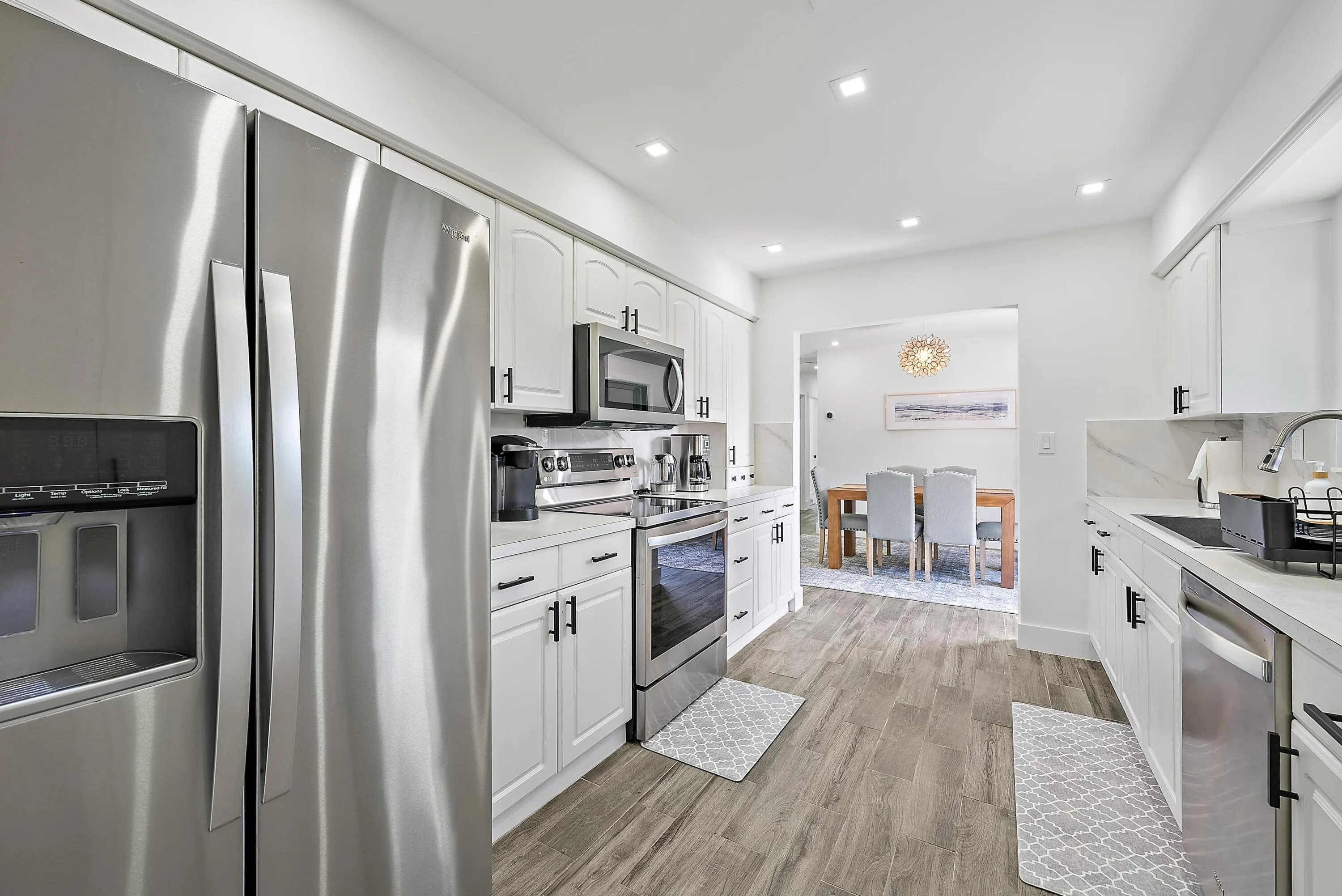 415 Pittsburgh Dr-12