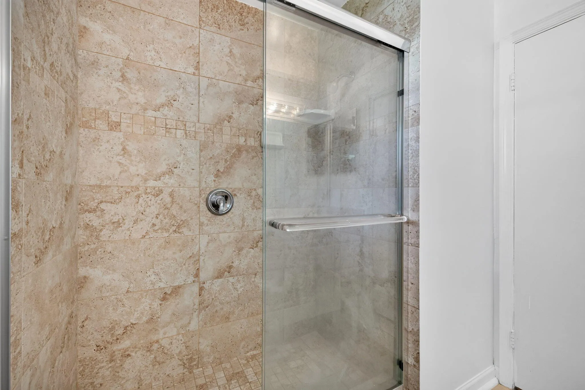39-web-or-mls-699A8411
