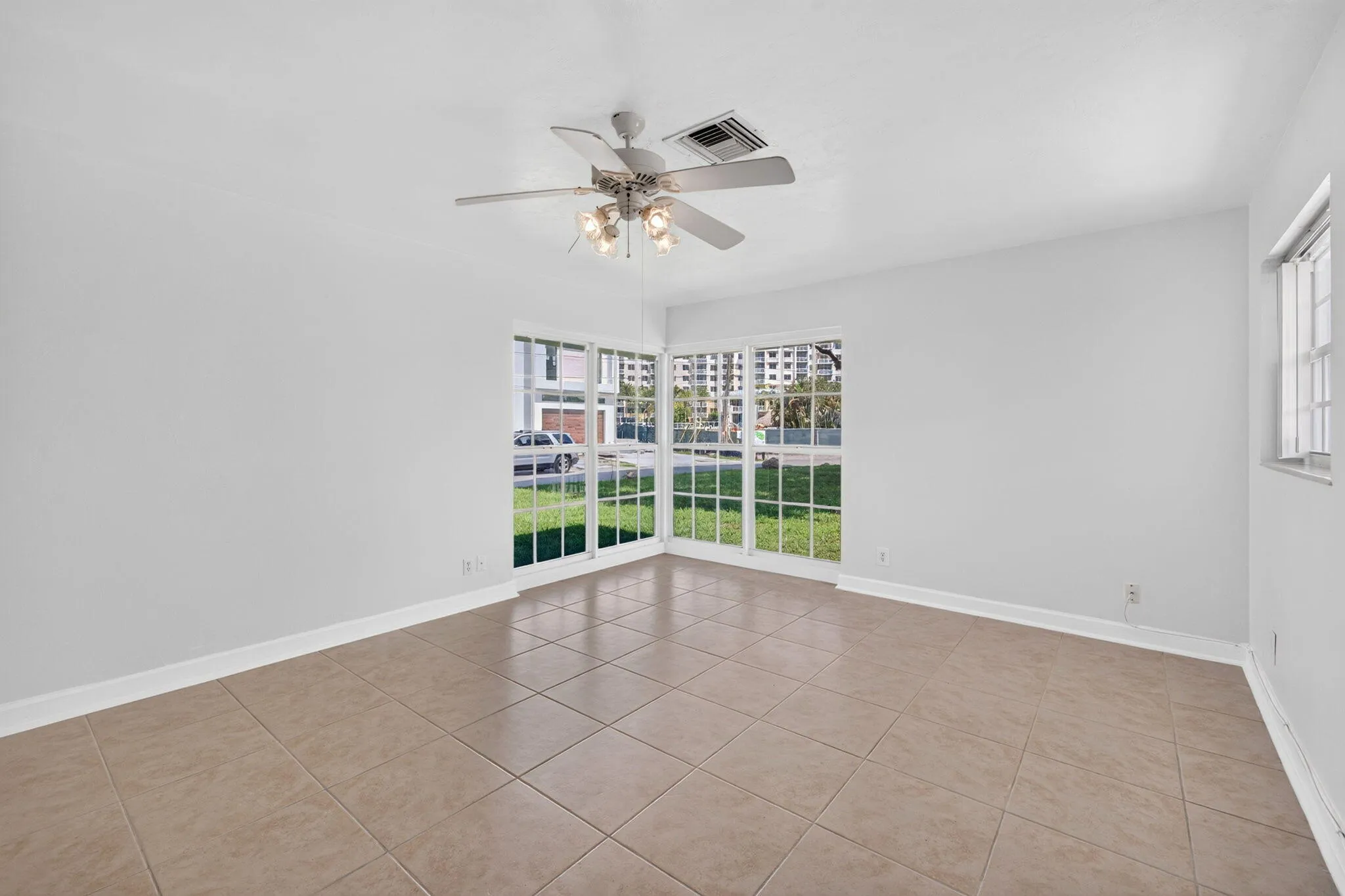 29-web-or-mls-699A8286