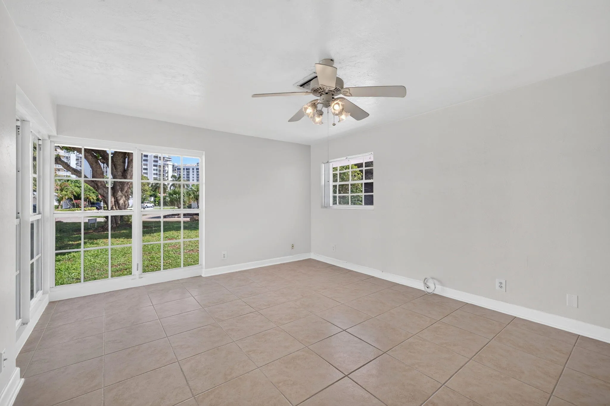 30-web-or-mls-699A8296