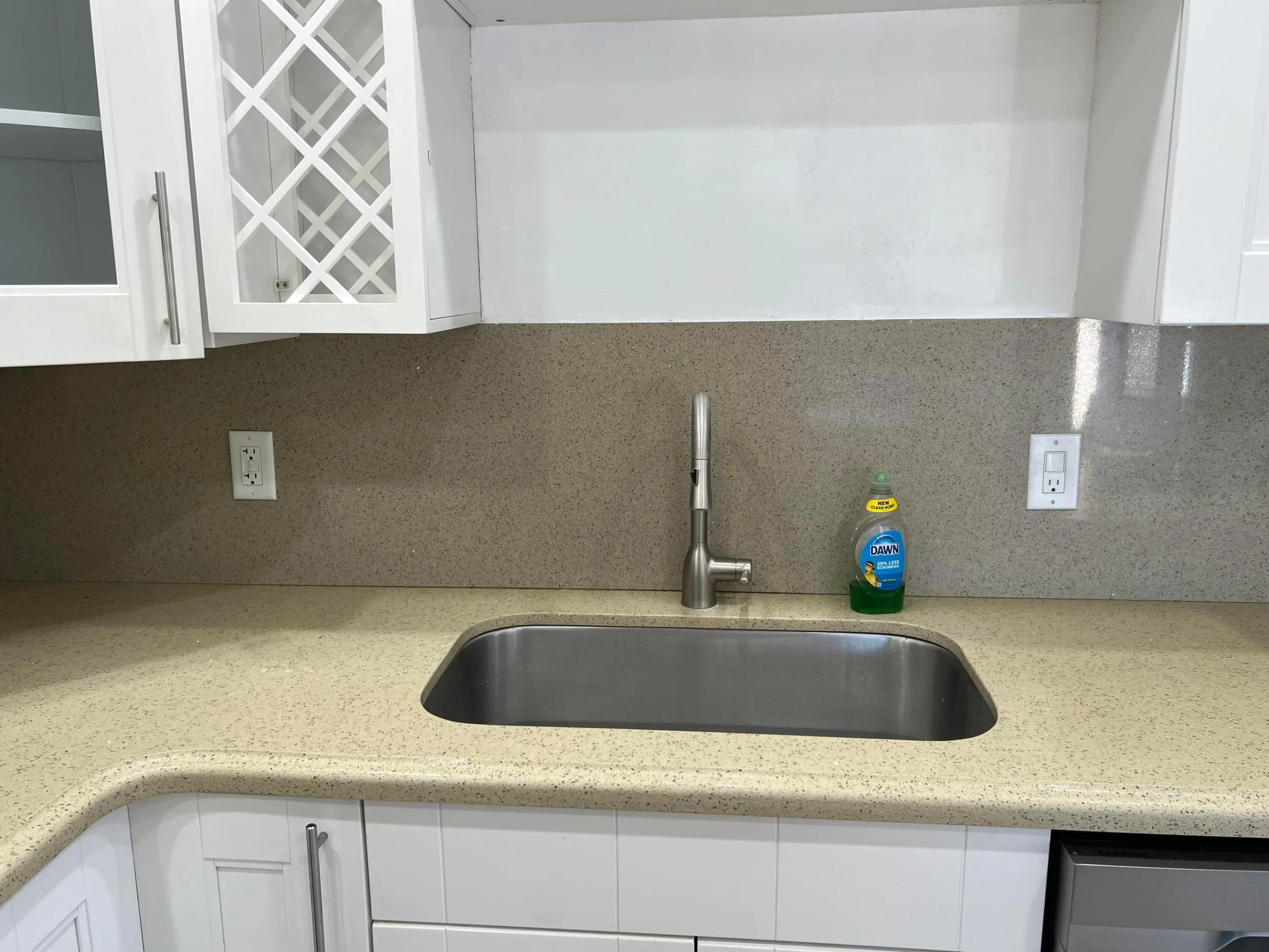 LARGE UNDERMOUNT SINK