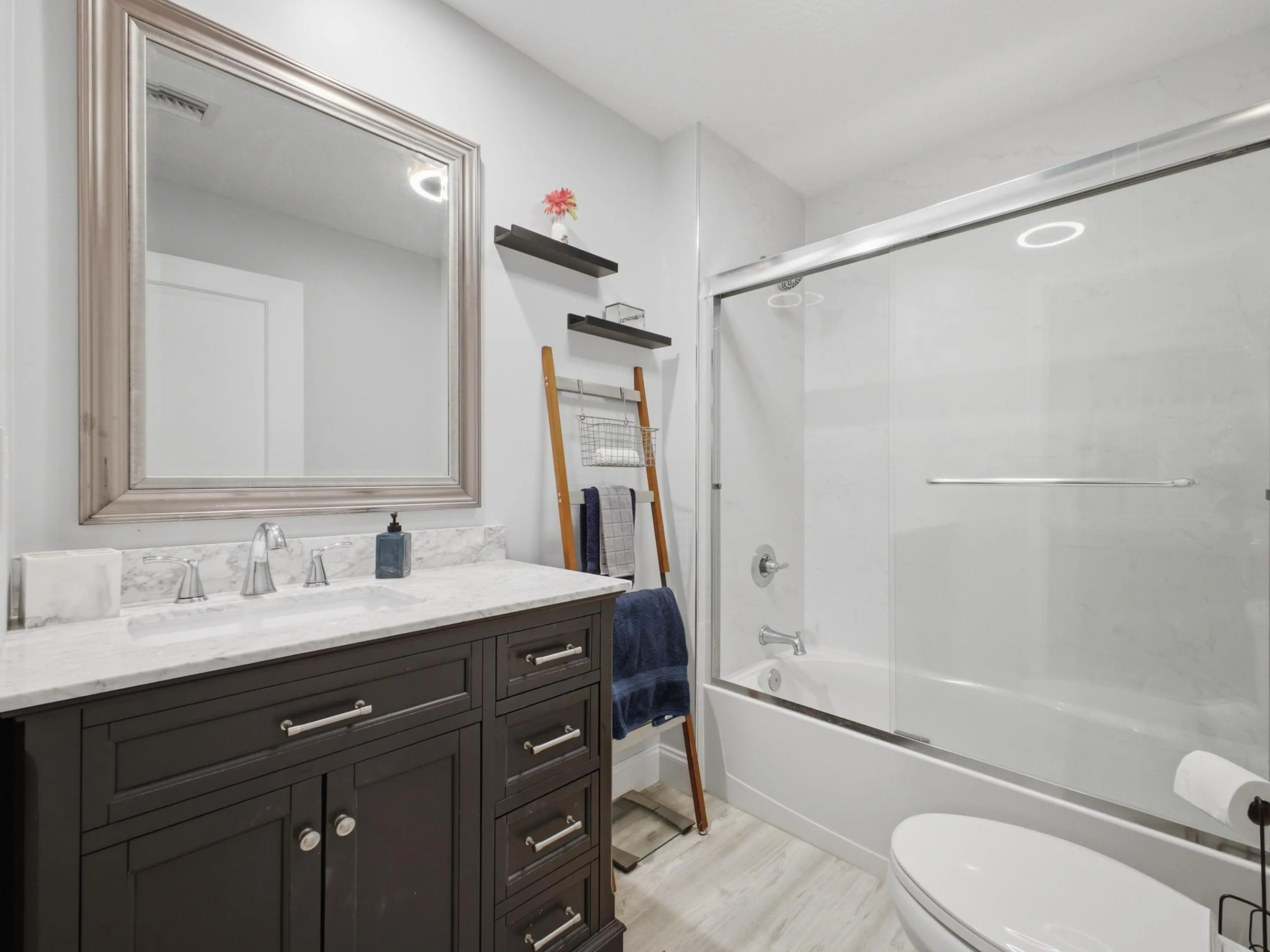 Bathroom Bedroom 2