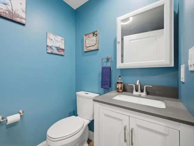 Guest Bathroom