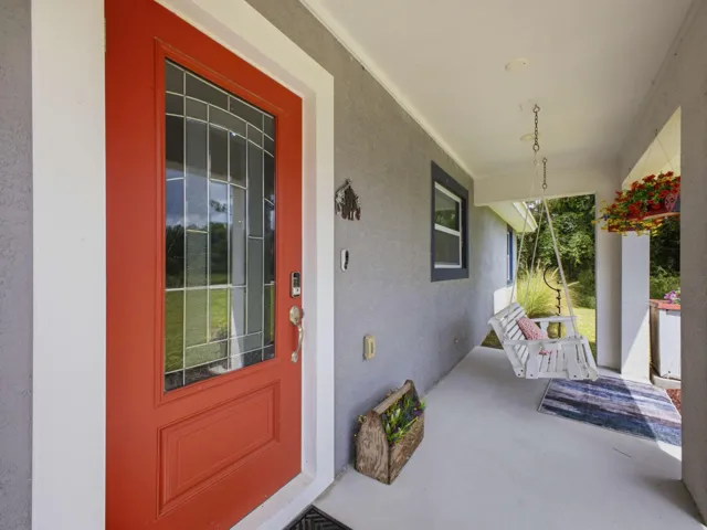 Entry Porch