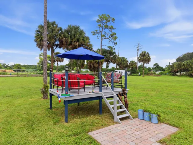 Yard Deck